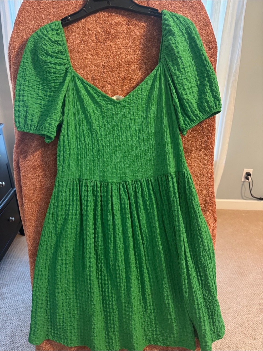 H&M Emerald Green Puff-Sleeve Midi Dress